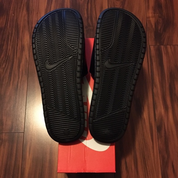 Men’s Nike Benassi JDI (12) - Picture 2 of 2